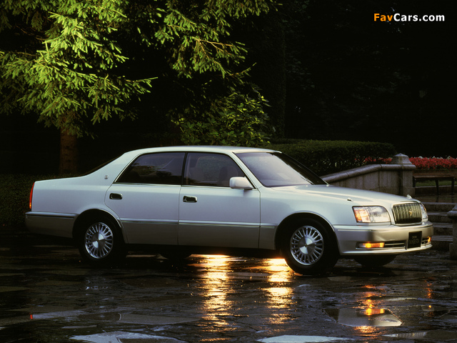 Toyota Crown Majesta (S150) 1995–99 pictures (640 x 480)