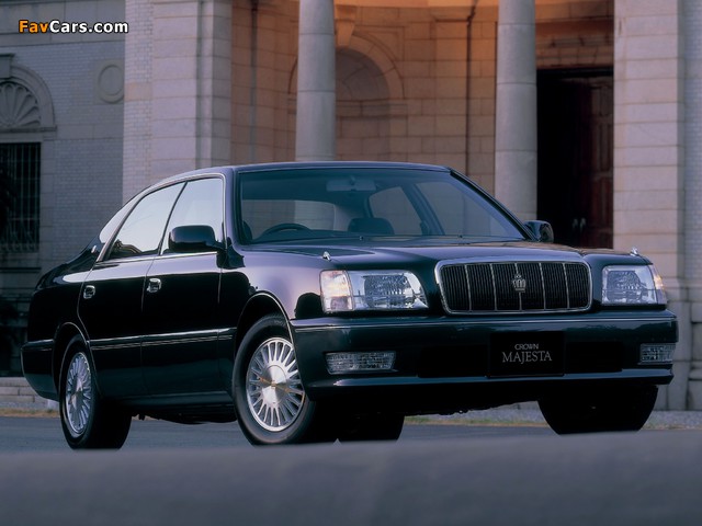 Toyota Crown Majesta (S150) 1995–99 wallpapers (640 x 480)