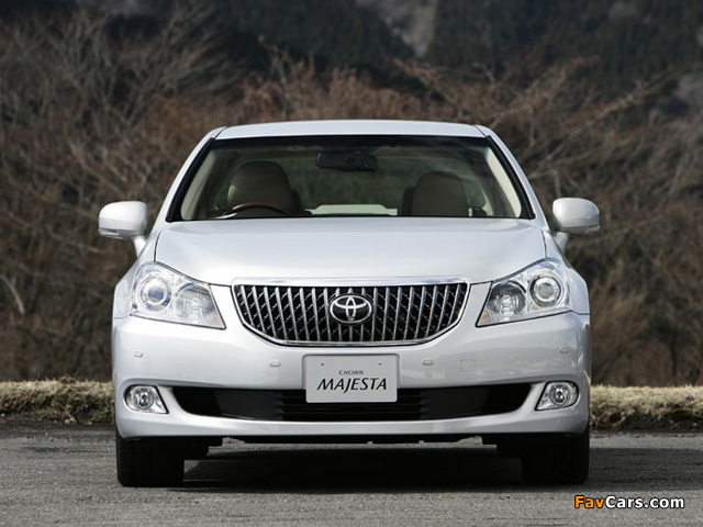 Toyota Crown Majesta (S200) 2009 wallpapers (640 x 480)