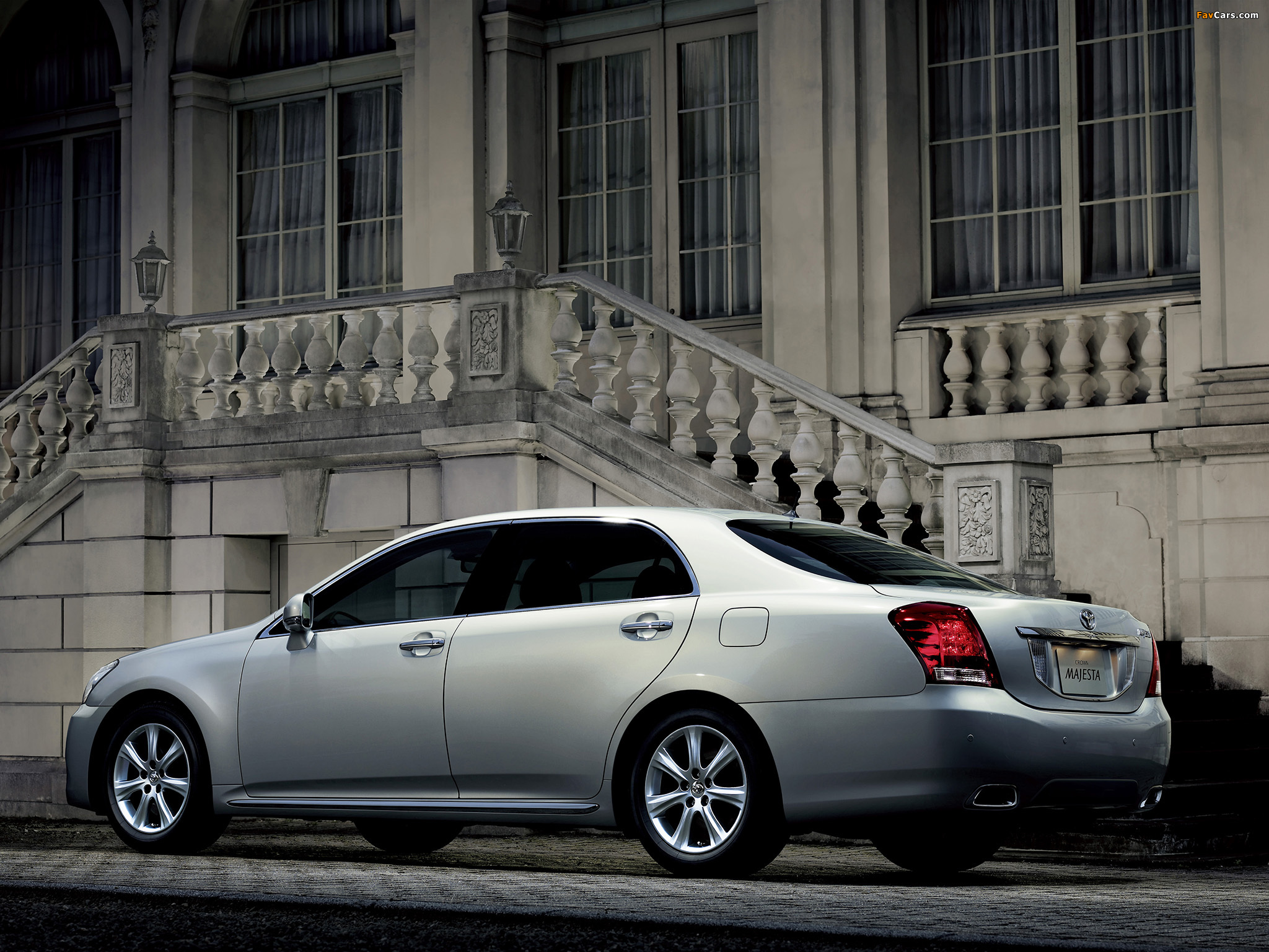 Toyota Crown Majesta (S200) 2009 wallpapers (2048 x 1536)