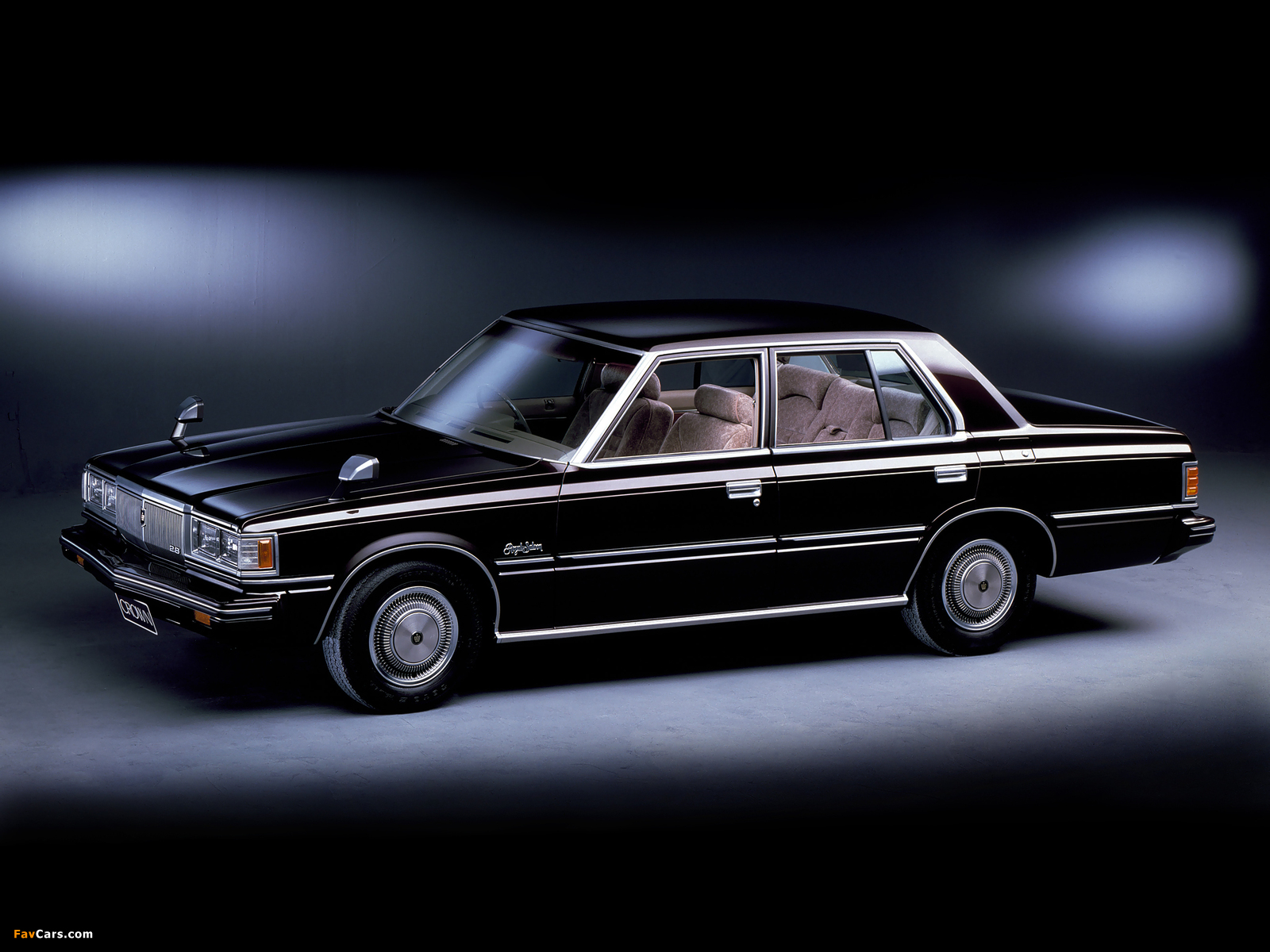 Images of Toyota Crown Royal Saloon Sedan (MS112) 1979–83 (1600 x 1200)