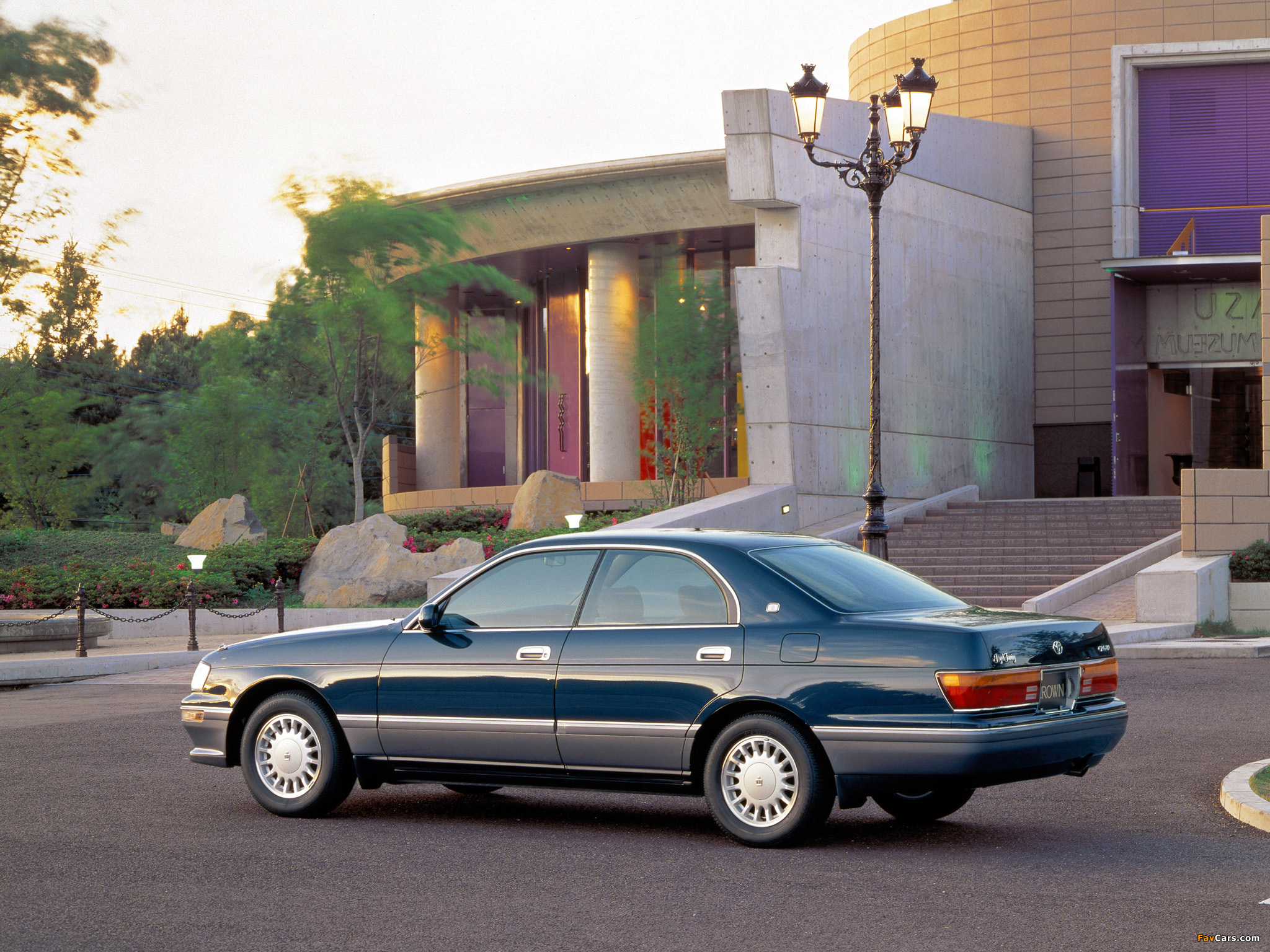 Images of Toyota Crown (S140) 1993–95 (2048 x 1536)
