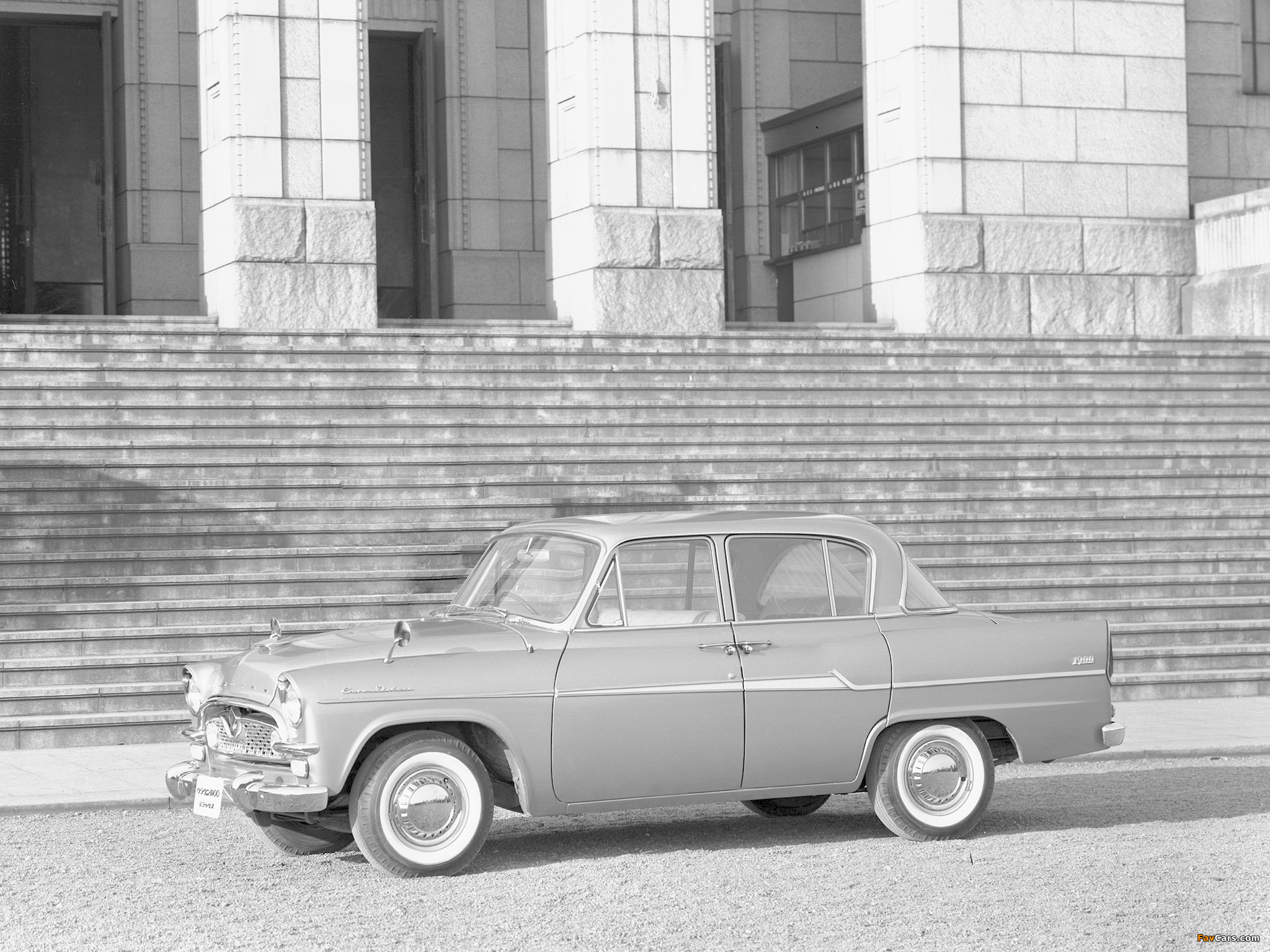 Photos of Toyopet Crown Deluxe (RS30) 1960–62 (2048 x 1536)