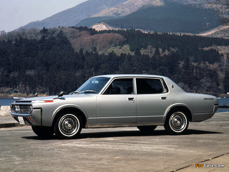 Photos of Toyota Crown (S60,S70) 1971–74 (800 x 600)