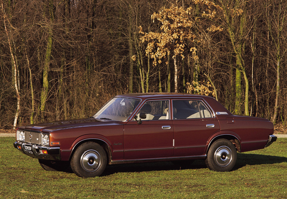 Photos of Toyota Crown Sedan (S80) 1974–79