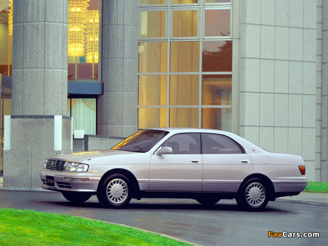 Photos of Toyota Crown (S140) 1993–95 (640 x 480)