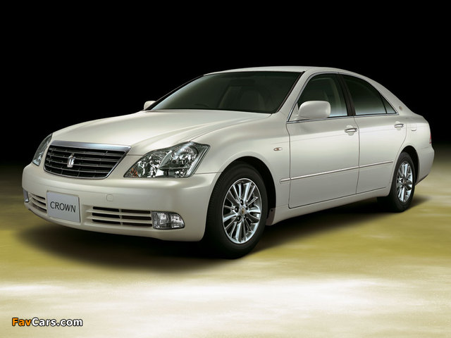 Photos of Toyota Crown Royal (S180) 2003–08 (640 x 480)