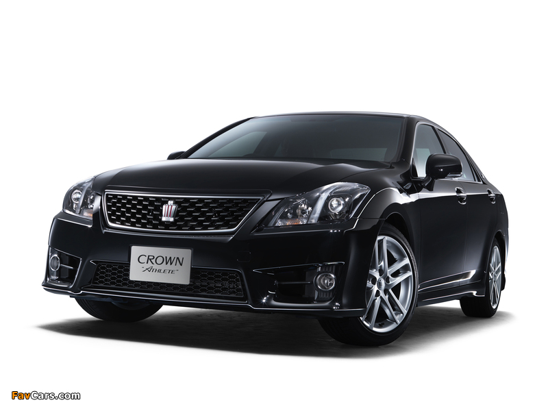 Photos of Toyota Crown Athlete (S200) 2010–12 (800 x 600)