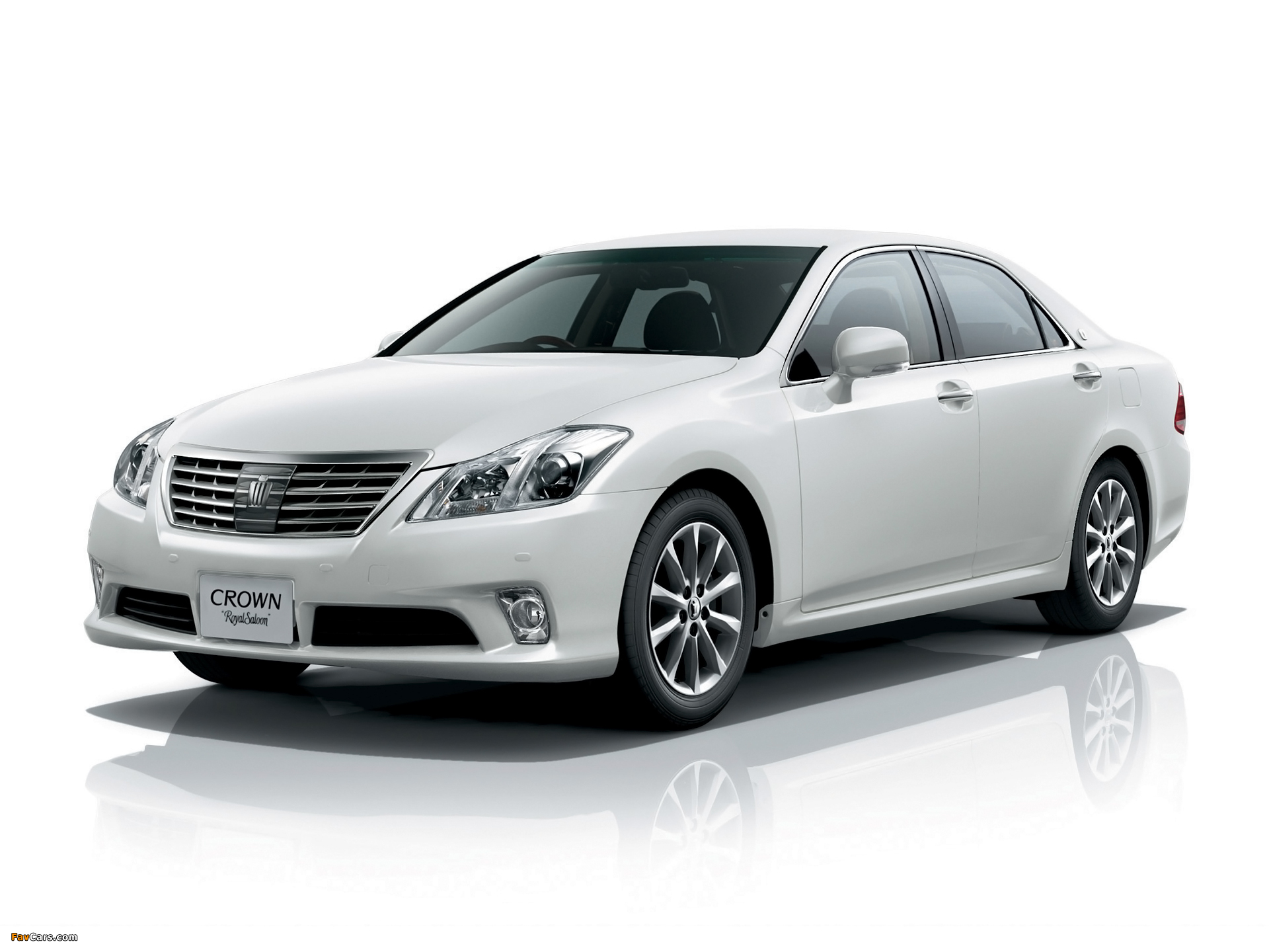 Photos of Toyota Crown Royal Saloon (S200) 2010 (1920 x 1440)