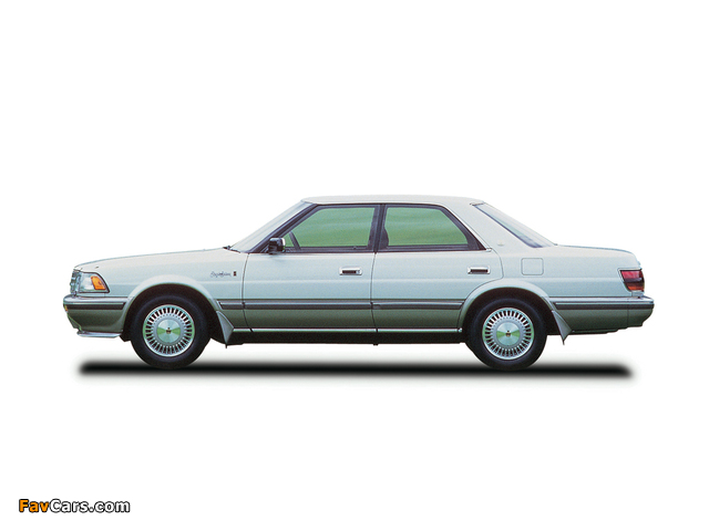 Pictures of Toyota Crown Royal Saloon G 3.0 Hardtop (MS137) 1987–91 (640 x 480)