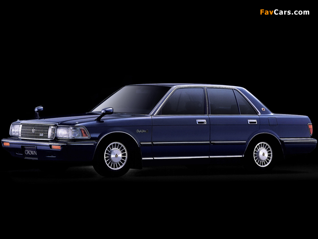 Pictures of Toyota Crown Royal Saloon G 3.0 Sedan (MS137) 1987–91 (640 x 480)