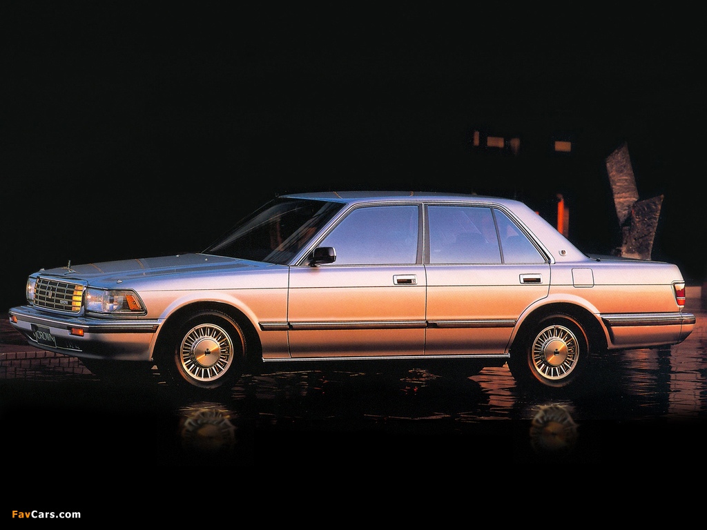 Pictures of Toyota Crown Royal Saloon 3.0 Sedan UAE-spec (GS131) 1987–91 (1024 x 768)