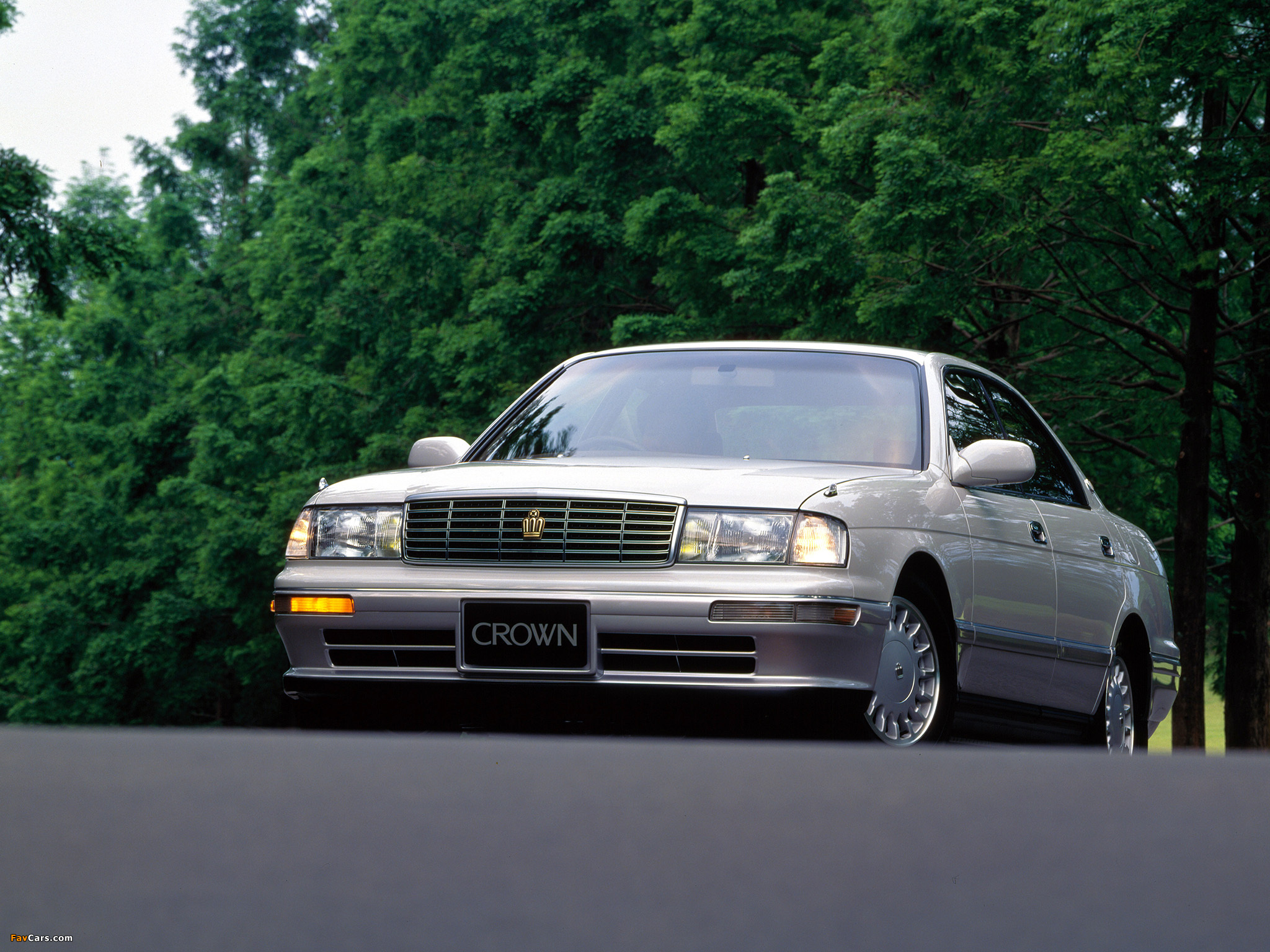 Pictures of Toyota Crown (S140) 1993–95 (2048 x 1536)