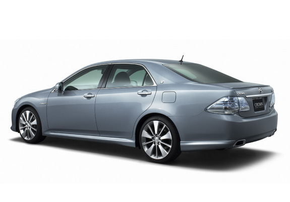 Pictures of Toyota Crown Hybrid Concept (GWS204) 2007