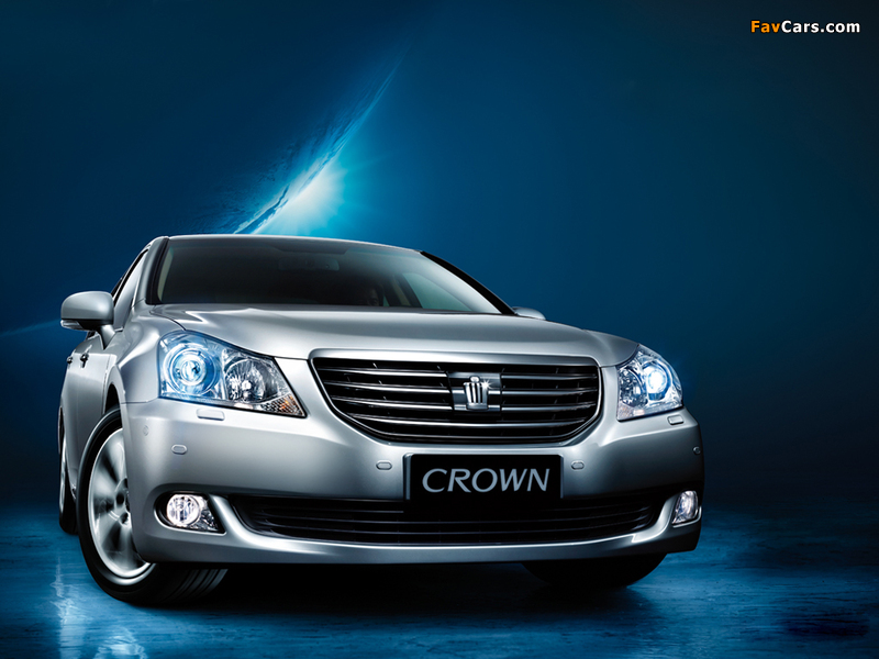 Pictures of Toyota Crown Royal Saloon VIP CN-spec (S200) 2009–12 (800 x 600)