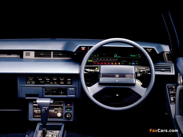 Toyota Crown Royal Saloon (S120) 1983–87 photos (640 x 480)