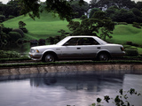 Toyota Crown Royal Saloon G 4.0 Hardtop (UZS131) 1990–91 wallpapers