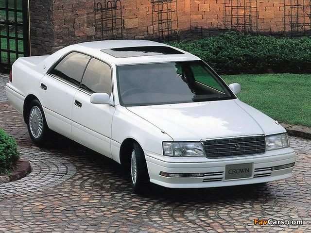 Toyota Crown (S150) 1995–97 photos (640 x 480)