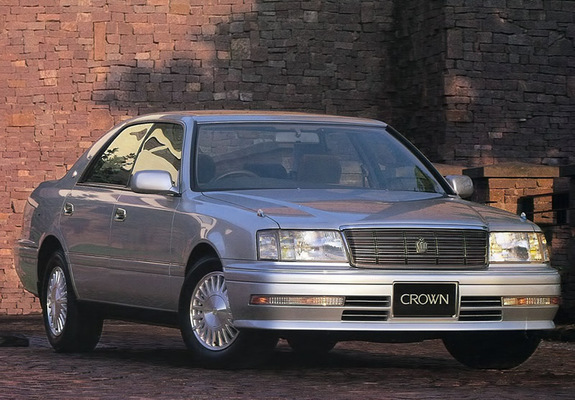 Toyota Crown (S150) 1995–97 photos