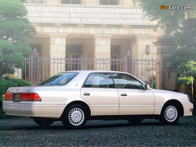 Toyota Crown (S150) 1995–99 pictures (640 x 480)