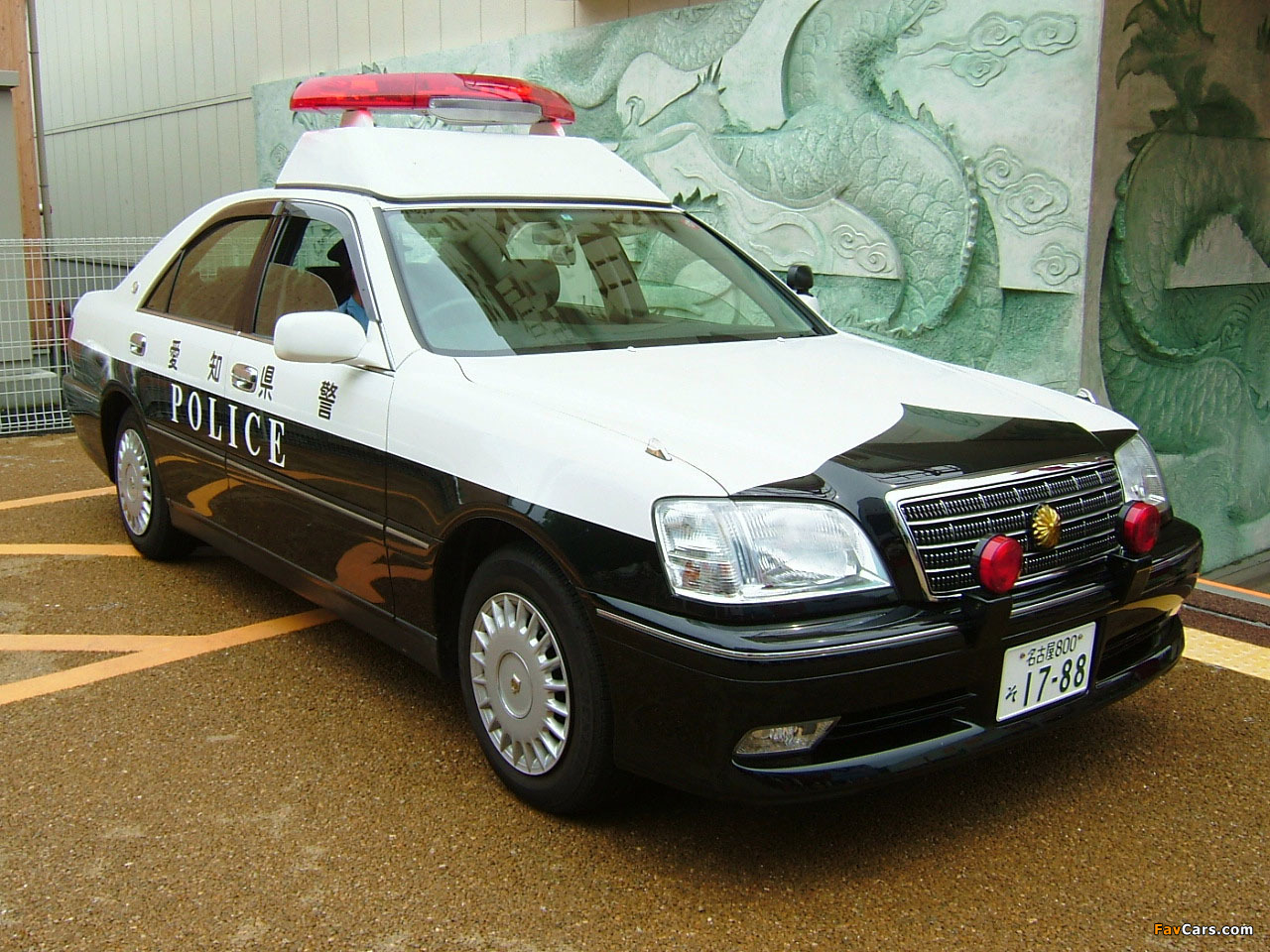 Toyota Crown Royal Saloon Police (S170) 1999–2003 pictures (1280 x 960)