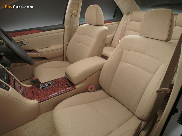 Toyota Crown Royal (S180) 2003–08 images (640 x 480)