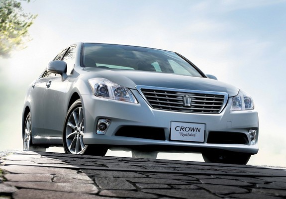 Toyota Crown Royal Saloon (S200) 2010 images