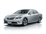 Toyota Crown Hybrid Anniversary Edition (GWS04) 2010 wallpapers