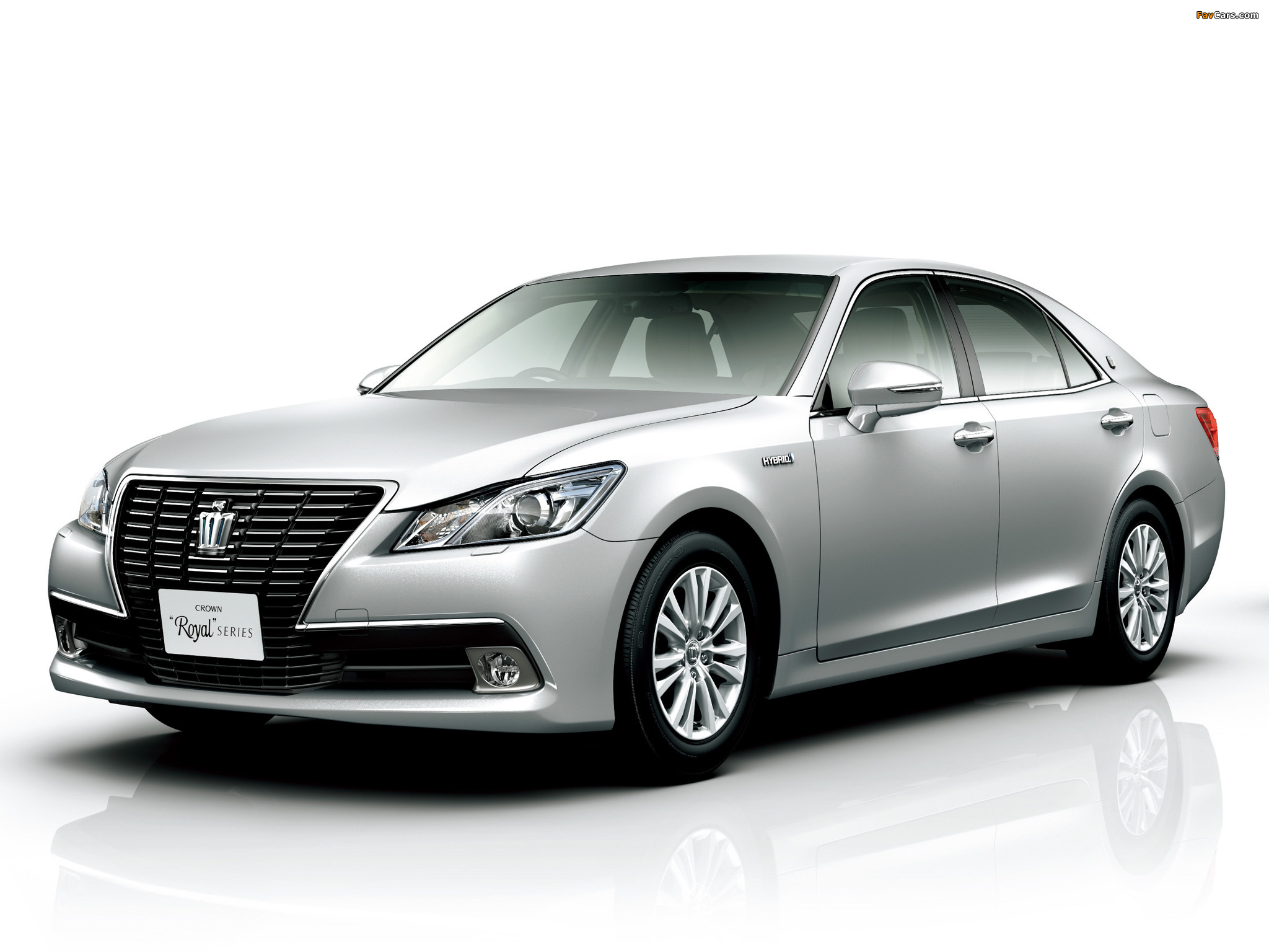 Toyota Crown Hybrid Royal Saloon (S210) 2012 images (2048 x 1536)