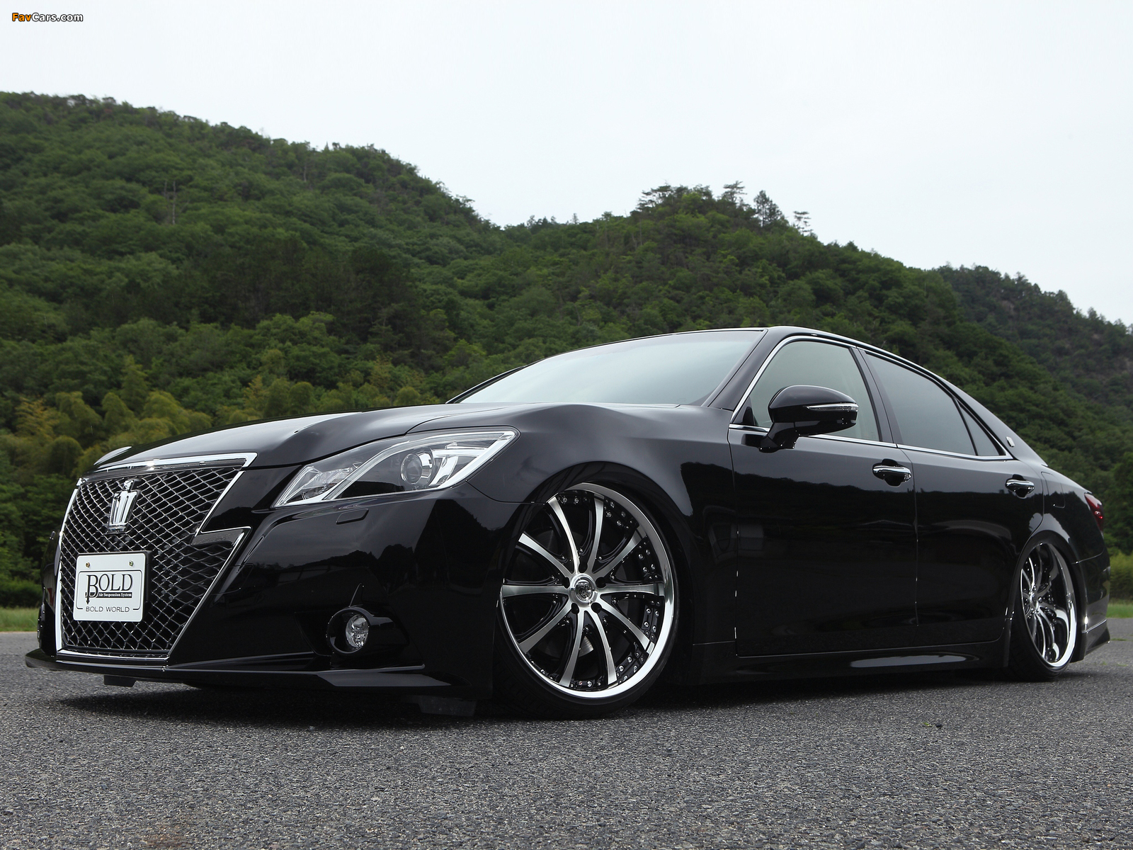 Bold World Toyota Crown Athlete (S210) 2012 pictures (1600 x 1200)