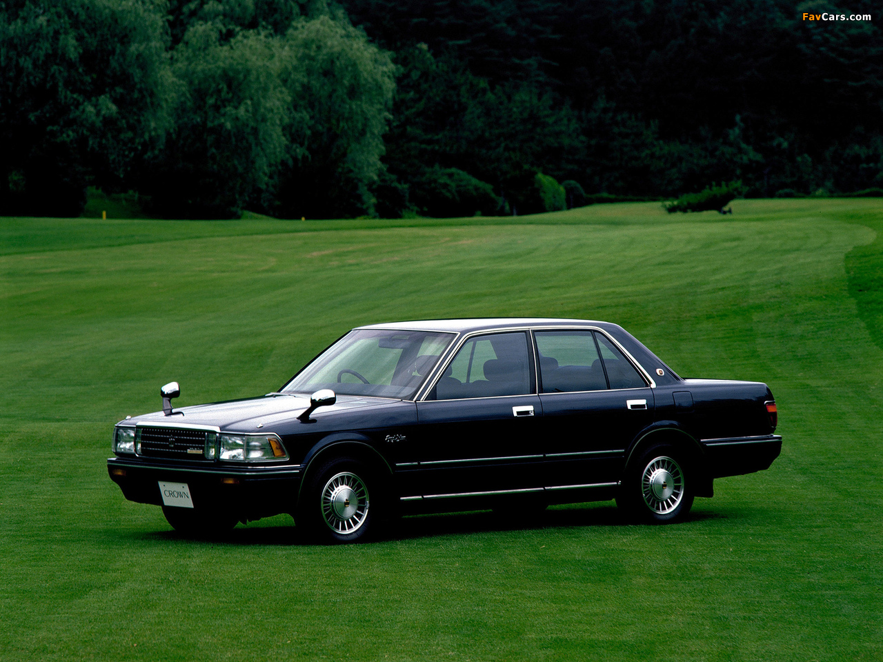 Toyota Crown Royal Saloon 2.0 Sedan (GS131) 1987–91 wallpapers (1280 x 960)