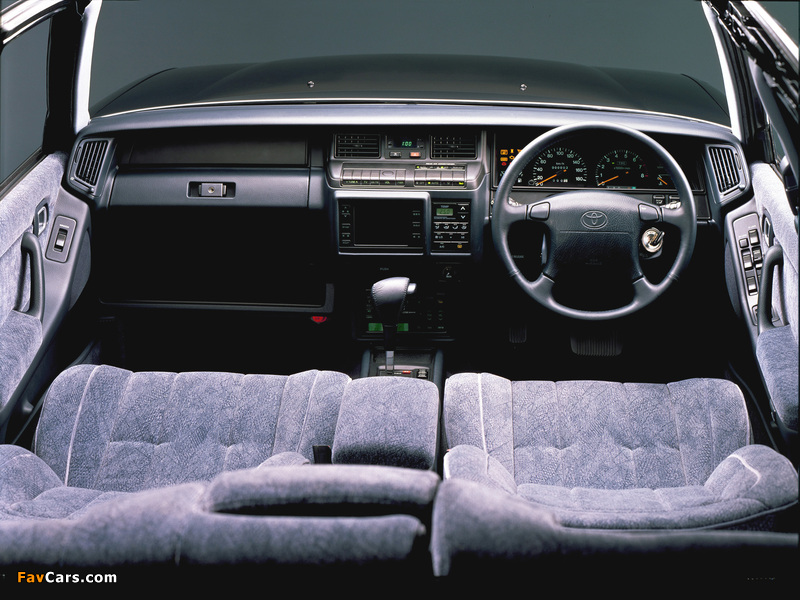 Toyota Crown Sedan (S130) 1991–95 wallpapers (800 x 600)