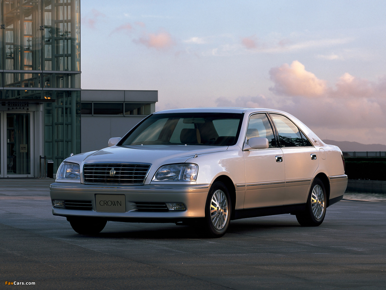 Toyota Crown Royal Saloon (S170) 1999–2003 wallpapers (1280 x 960)