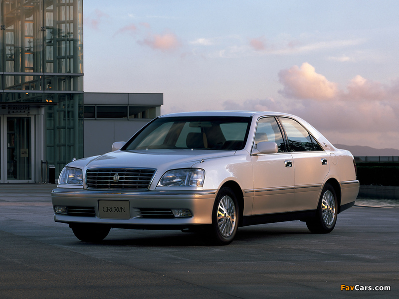 Toyota Crown Royal Saloon (S170) 1999–2003 wallpapers (800 x 600)