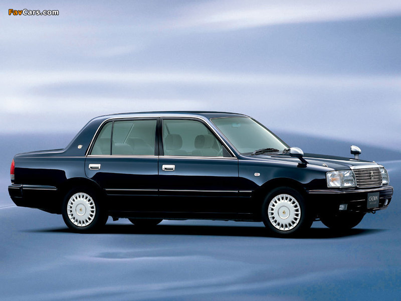 Toyota Crown Sedan (S10) 2001 wallpapers (800 x 600)