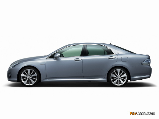 Toyota Crown Hybrid Concept (GWS204) 2007 wallpapers (640 x 480)
