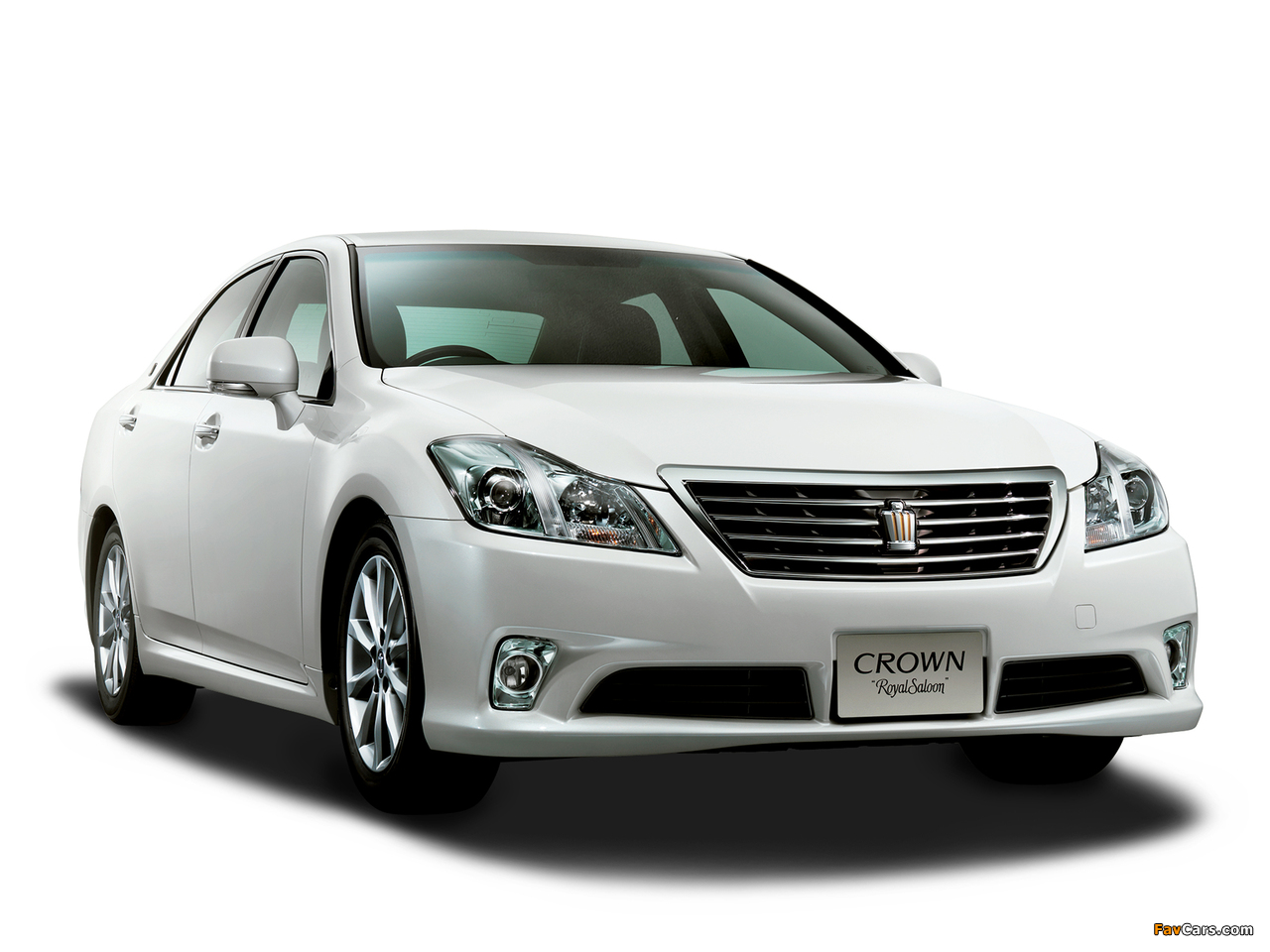 Toyota Crown Royal Saloon (S200) 2010 wallpapers (1280 x 960)