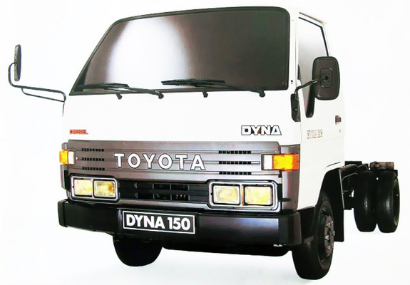 Images of Toyota Dyna 150 Chassis Cab (Y60) 1984–95