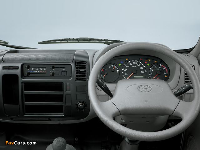 Images of Toyota Dyna ZA-spec 1999–2002 (640 x 480)