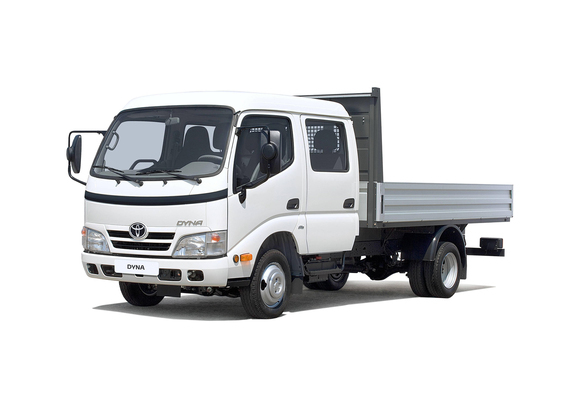 Images of Toyota Dyna Double Cab Long 2006