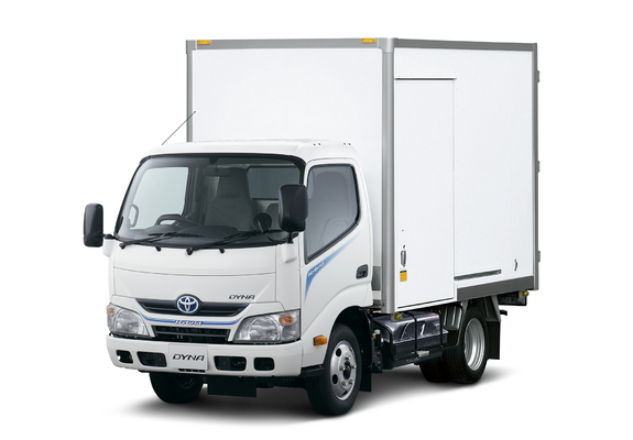 Images of Toyota Dyna Hybrid JP-spec 2006