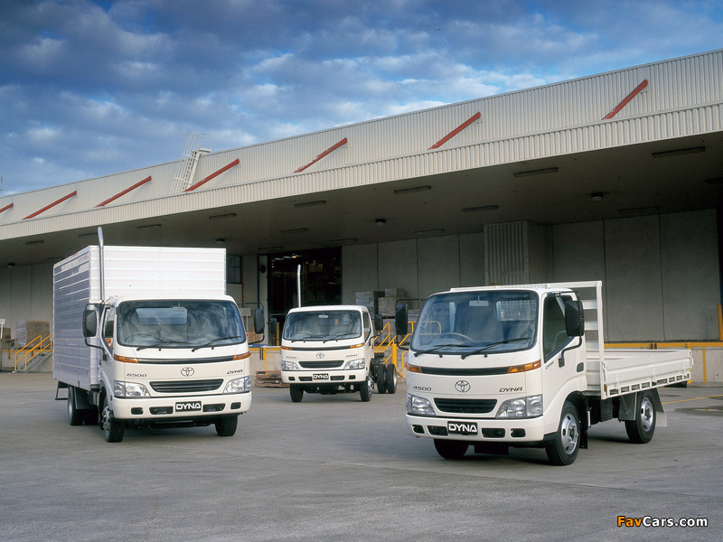 Images of Toyota Dyna (800 x 600)