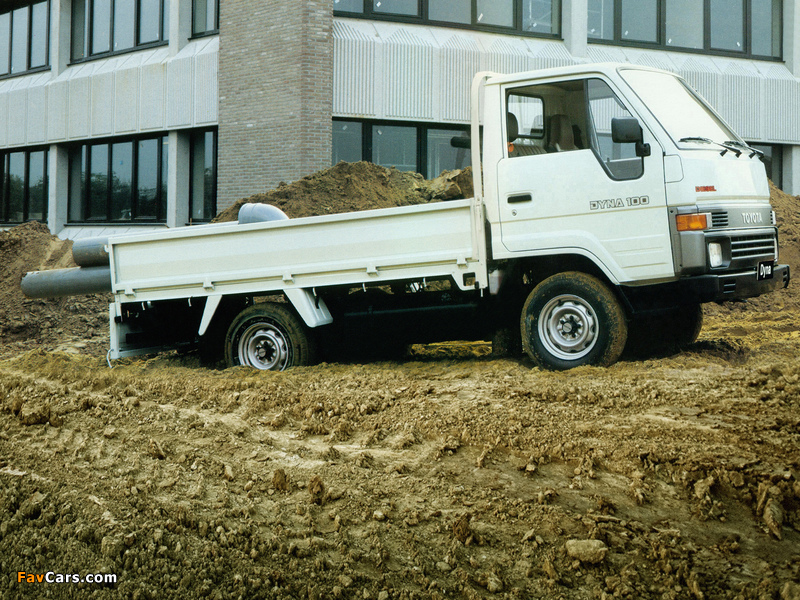 Photos of Toyota Dyna 100 EU-spec (Y60) 1984–95 (800 x 600)