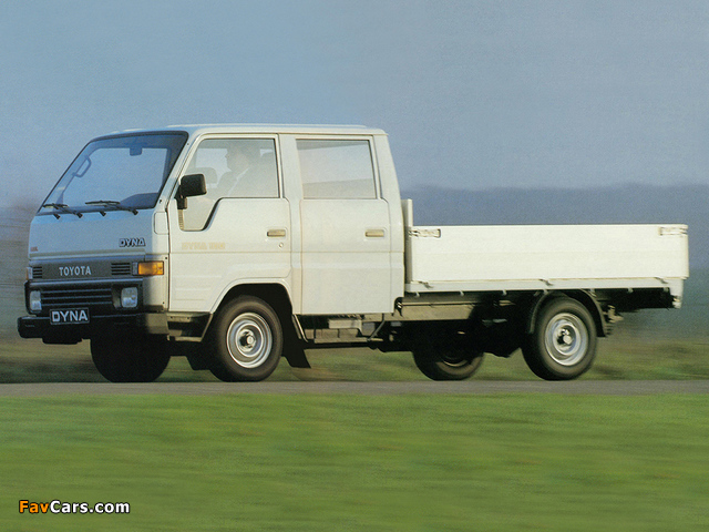 Pictures of Toyota Dyna 100 Double Cab EU-spec (Y60) 1984–95 (640 x 480)