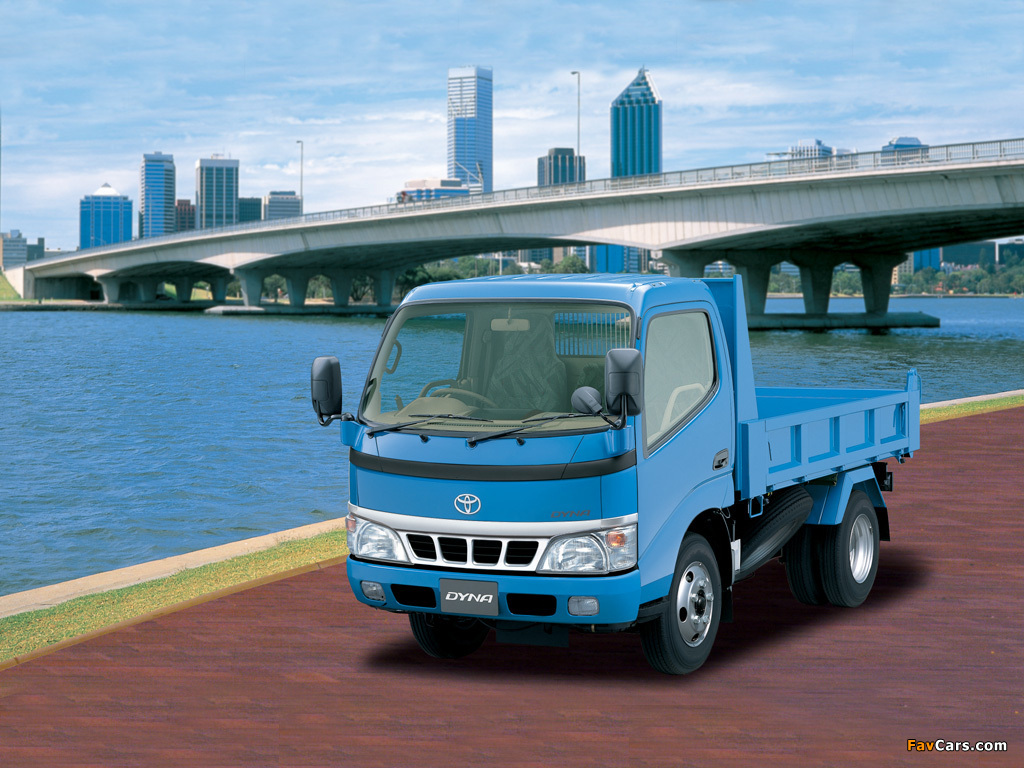 Pictures of Toyota Dyna Tipper JP-spec 2002–06 (1024 x 768)