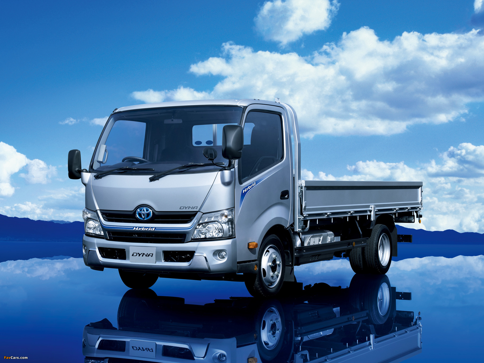Pictures of Toyota Dyna Hybrid JP-spec 2011 (2048 x 1536)