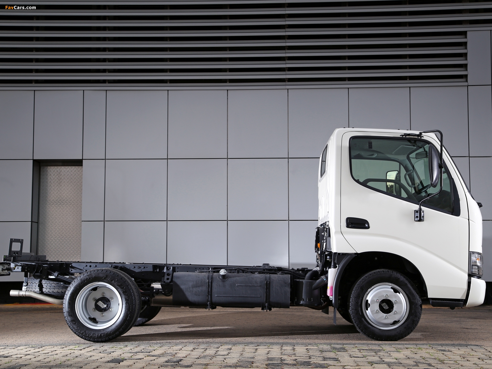 Pictures of Toyota Dyna Chassis Cab ZA-spec 2017 (1600 x 1200)