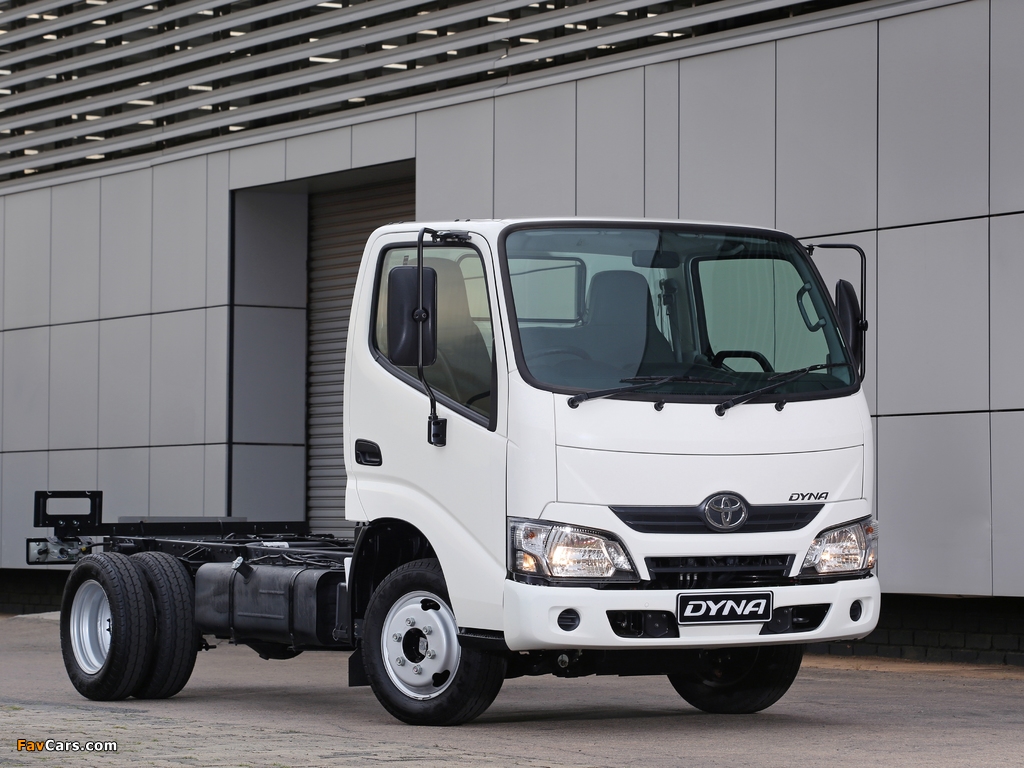 Pictures of Toyota Dyna Chassis Cab ZA-spec 2017 (1024 x 768)