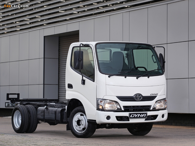 Pictures of Toyota Dyna Chassis Cab ZA-spec 2017 (800 x 600)