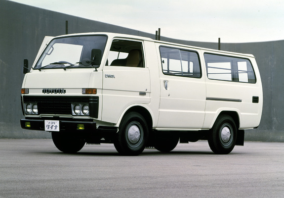 Toyota Dyna Van JP-spec (U20) 1977–84 images